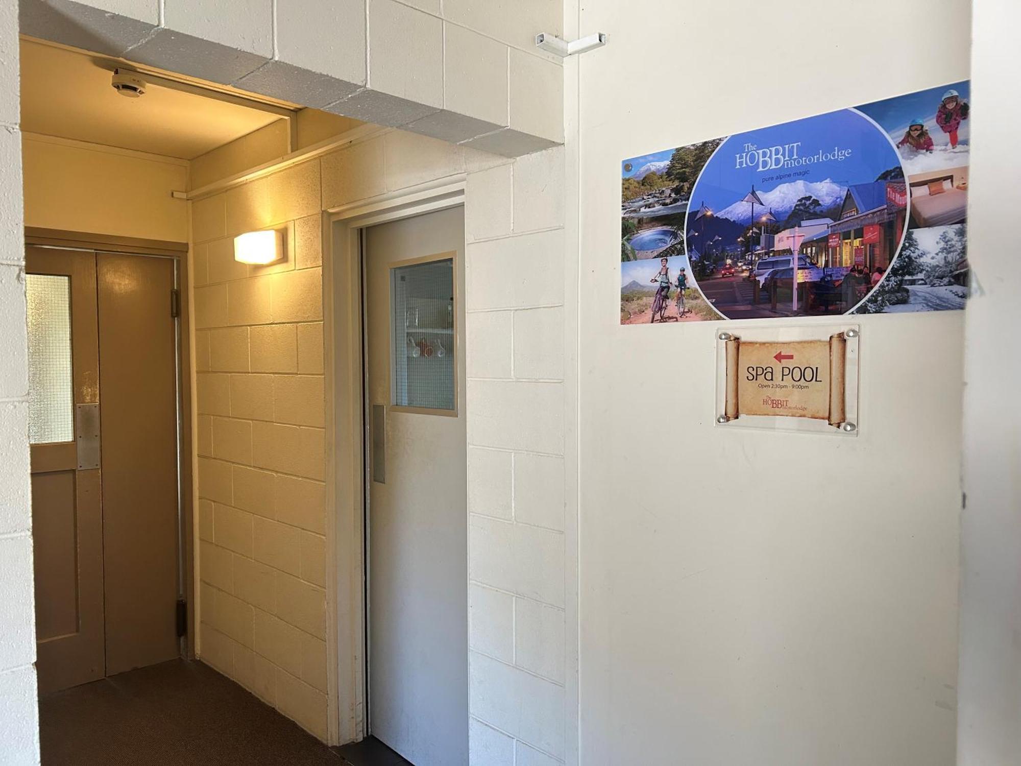 The Hobbit Motorlodge Ohakune Extérieur photo